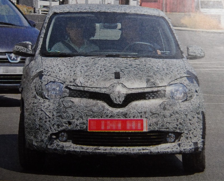 Renault-Twingo-3-2014-12